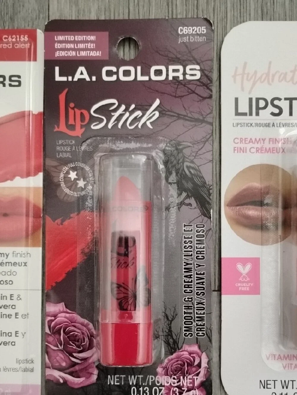 L.A. COLORS Hydrating Lipstick Mix — Red Shades - LOT of 7 NIP